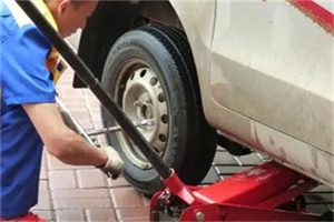 荆门附近拖车24小时服务热线电话